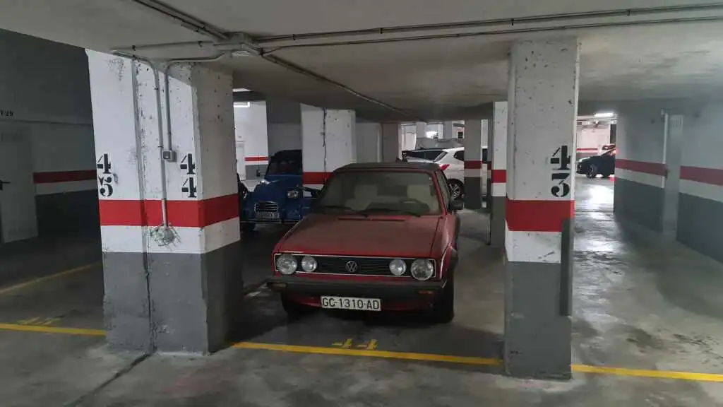 Doppelparkplatz zum Verkauf in Avenida Manuel De Falla