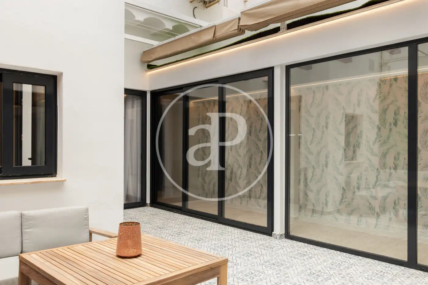 Terraza de Piso en venta en Valencia con Aire acondicionado, Calefacción y Amueblado