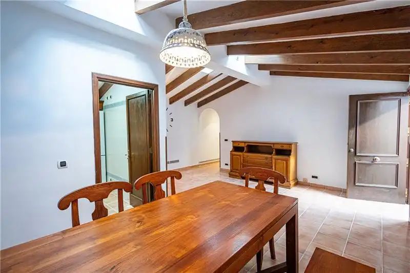 Esszimmer von Erdgeschoss zum Verkauf in Pollença mit Klimaanlage und Terrasse