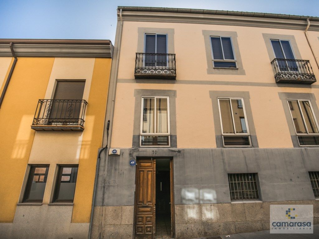 Exterior view of Flat for sale in Ávila Capital  with Furnished