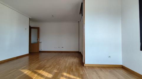 Photo 4 of Flat for sale in Logroño - Calle Austria, Portillejo - Valdegastea,  Logroño