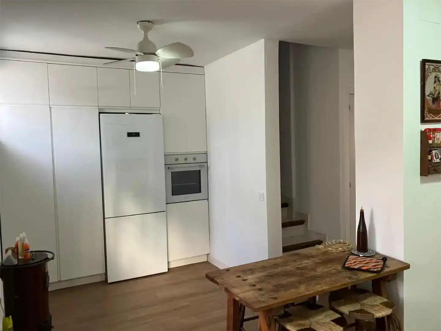 Cuina de Casa adosada en venda en Torremolinos amb Aire condicionat