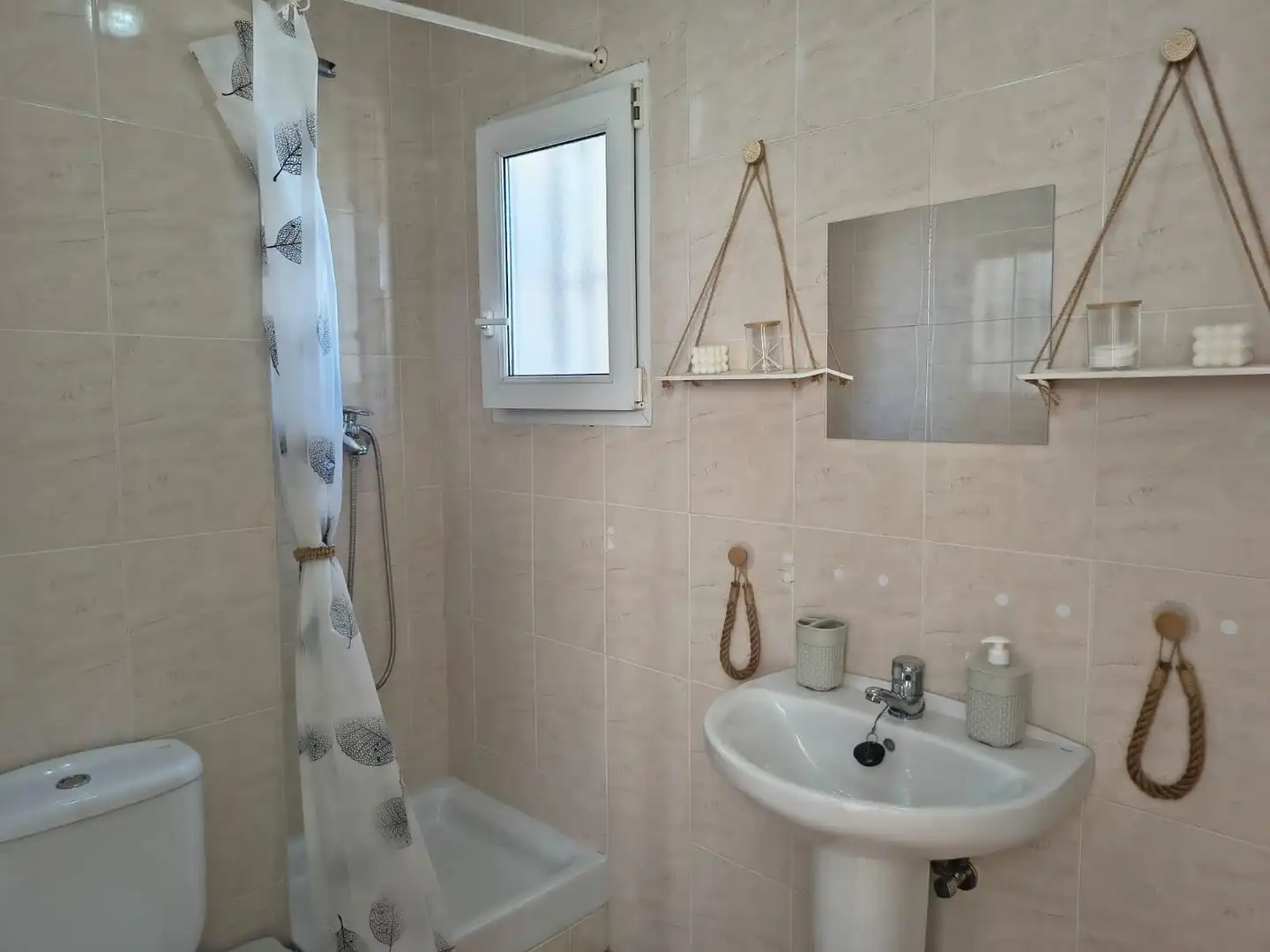Reihenhaus mit Pool zum Verkauf in Calle Serrezuela, imagen 16