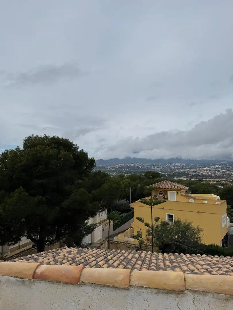 Vista exterior de Residencial en venda en L'Alfàs del Pi