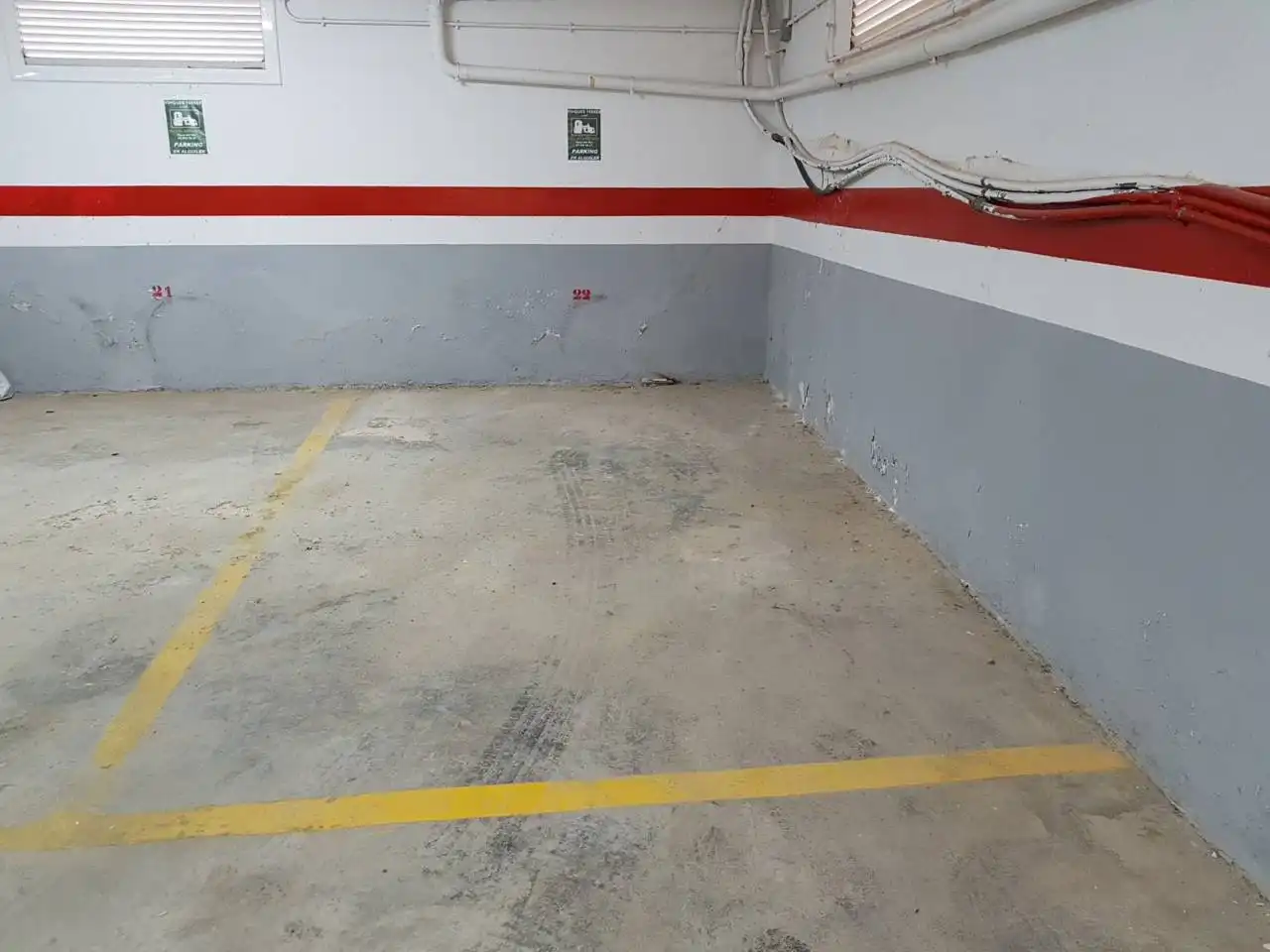Garaje de alquiler en Calle Països Catalans, 36, Mas Trader - Corral d'En Tort - Corral d'En Cona