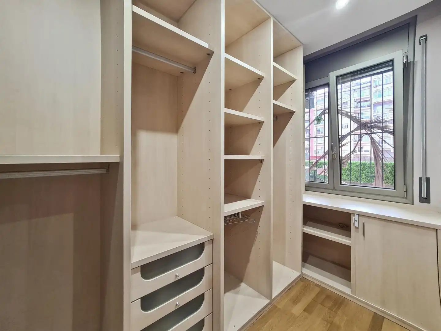 Flat with terrace for sale in del Comte Borrell, imagen 11