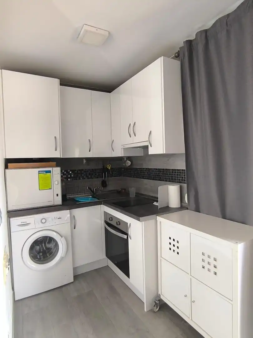 Cuina de Pis en venda en Málaga amb Aire condicionat, Calefacció i Terrassa