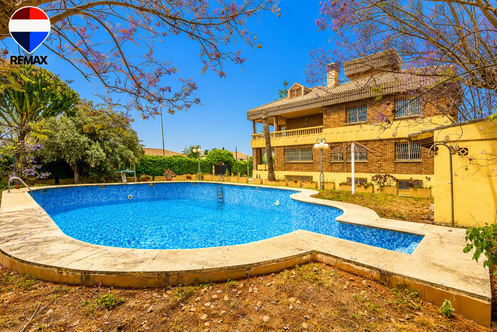 Piscina de Casa o xalet en venda en Sant Joan d'Alacant amb Aire condicionat, Jardí privat i Terrassa