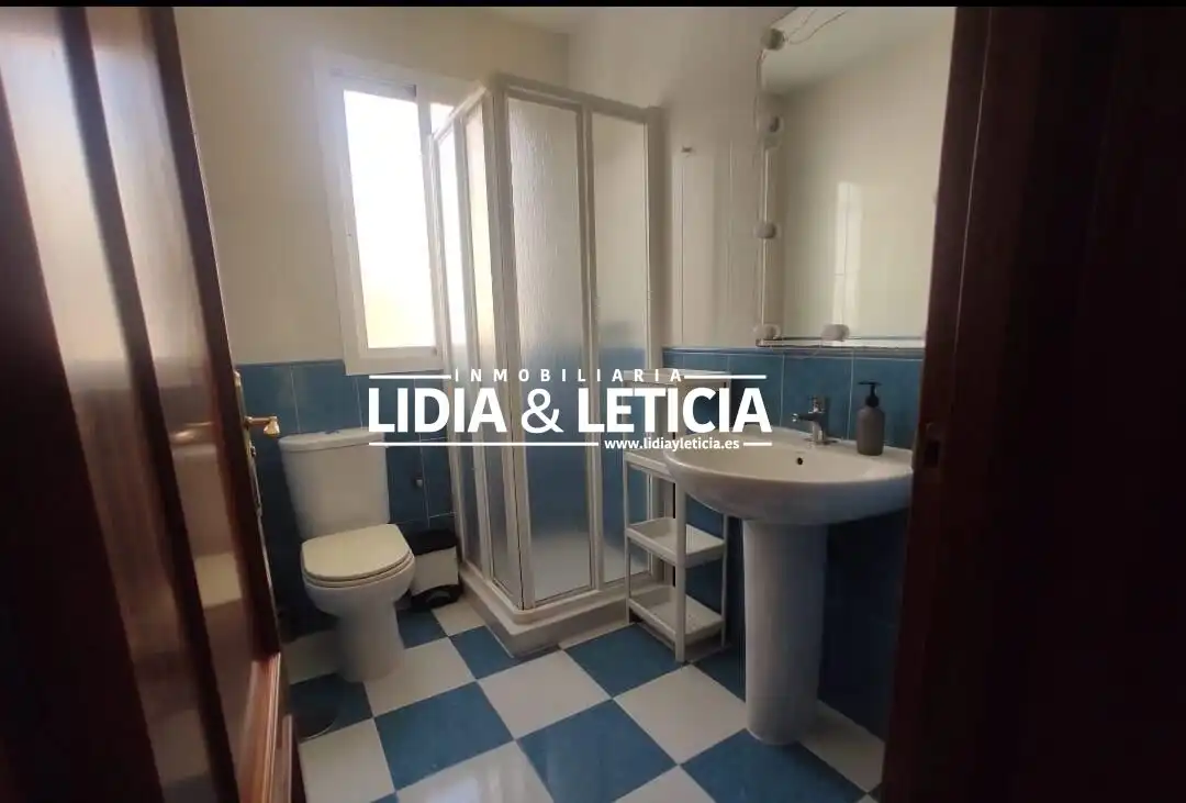 Badezimmer von Wohnungen zum Verkauf in Alcalá de Guadaira mit Terrasse