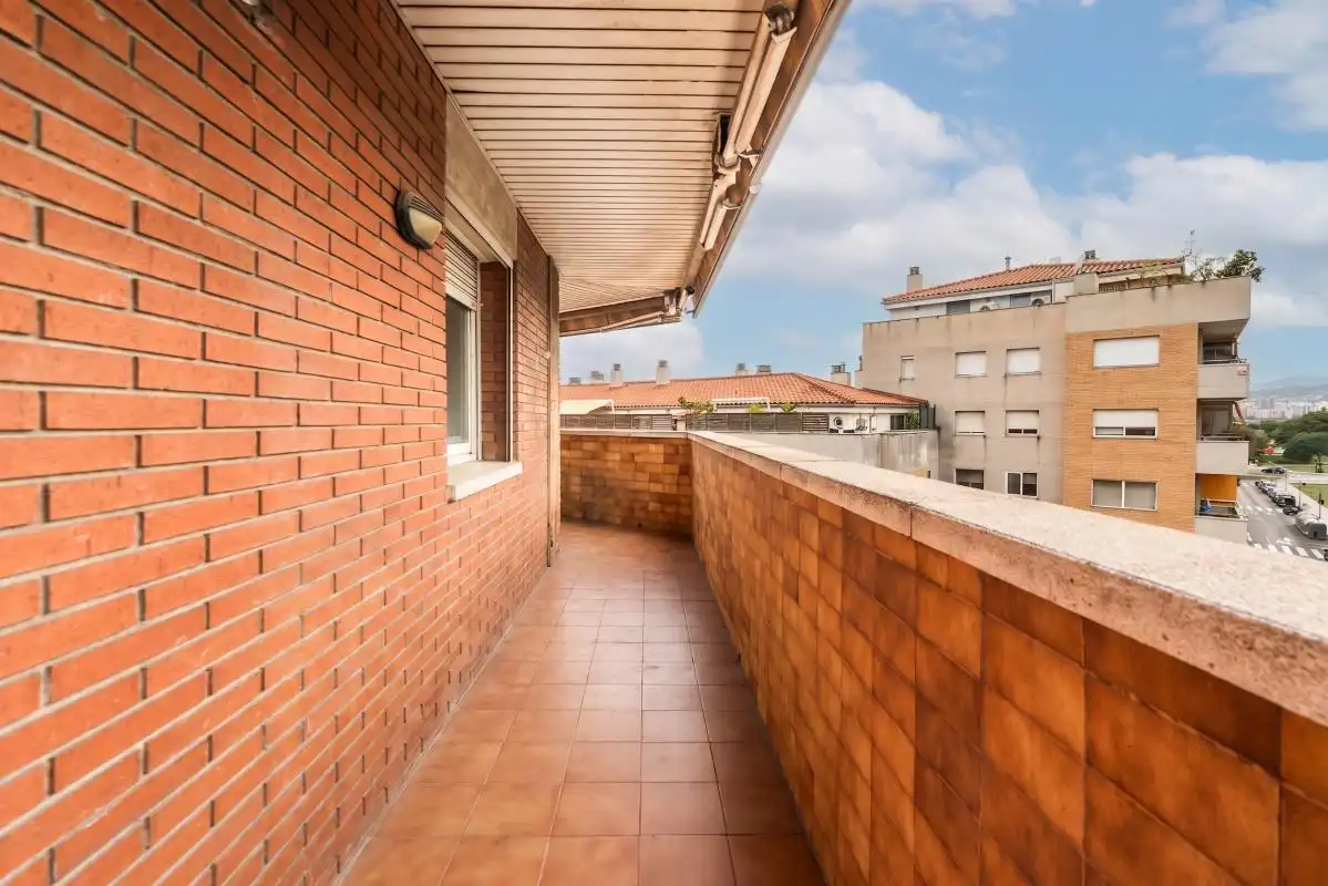 Terraza de Dúplex en venta en Sant Joan Despí con Aire acondicionado y Calefacción