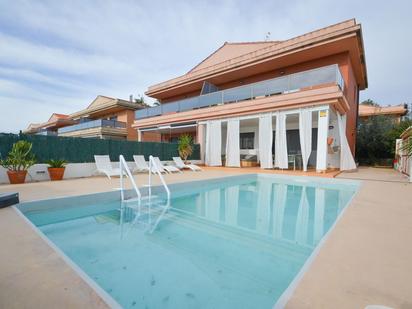 Piscina de Casa o xalet en venda en L'Ampolla amb Aire condicionat, Terrassa i Piscina