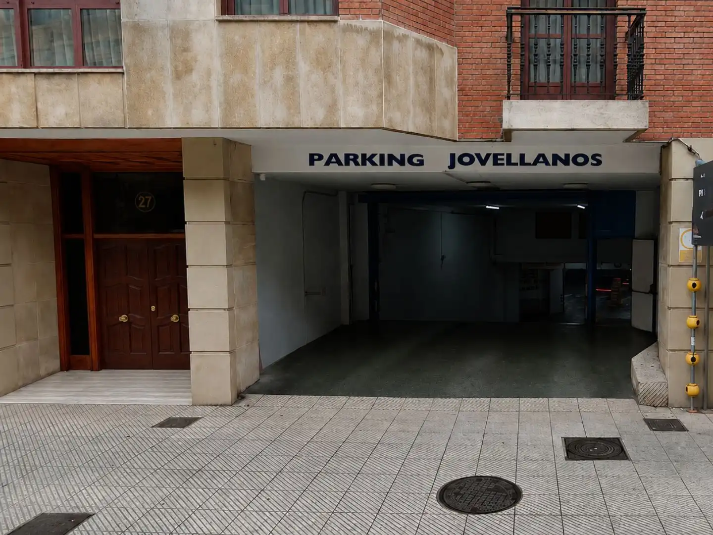 Aparcament de Garatge de lloguer en Oviedo 