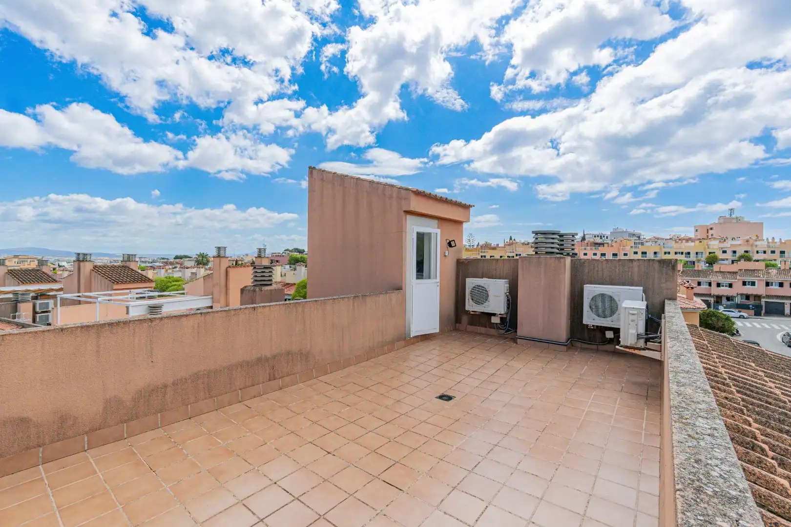 Casa adosada en venda a Carrer TEULADER, Son Xigala