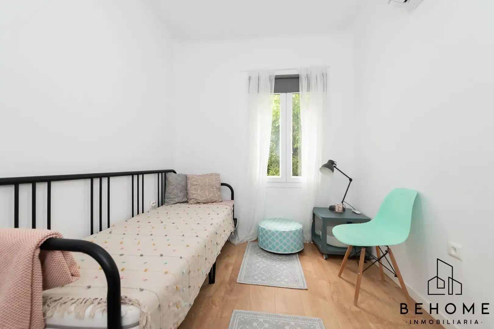 Habitación de Piso en venta en Málaga con Aire acondicionado