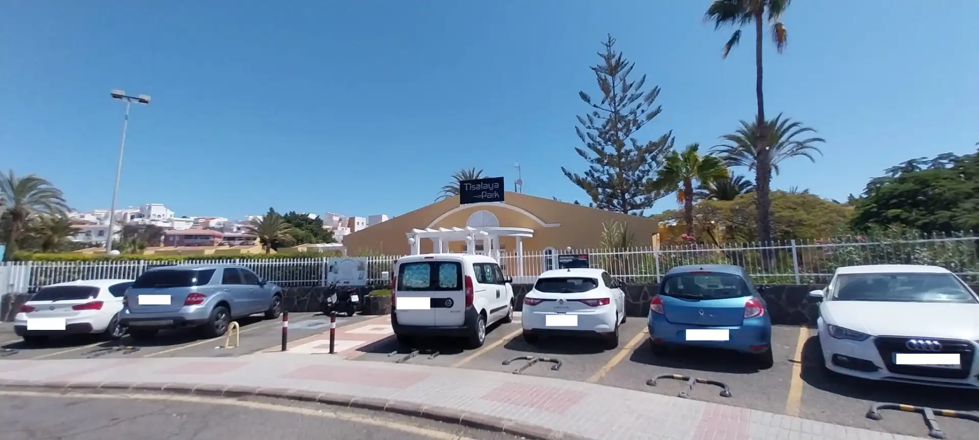 Aparcament de Apartament de lloguer en San Bartolomé de Tirajana amb Aire condicionat, Calefacció i Terrassa