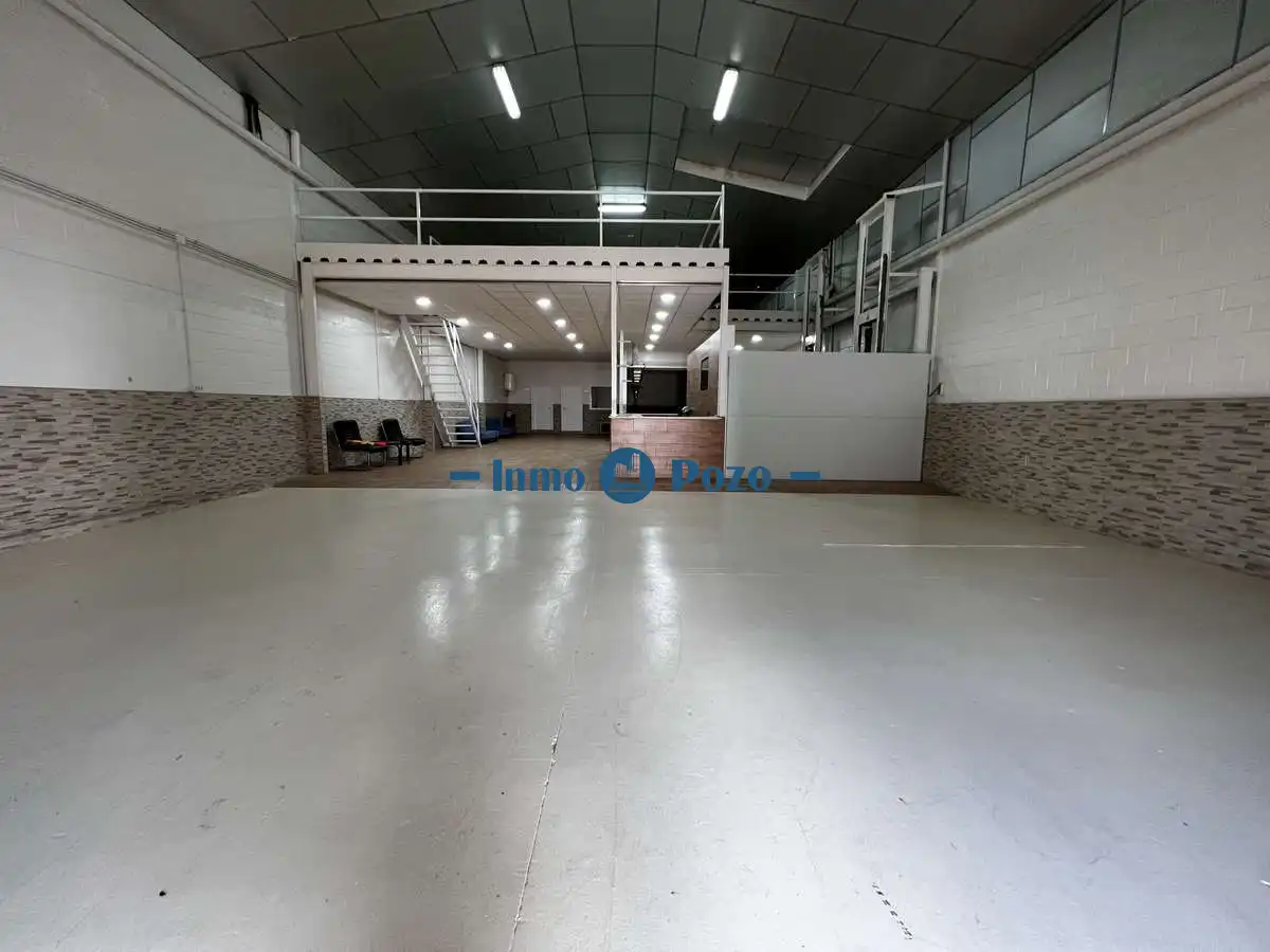 Local comercial en venta en Almendralejo, imagen 4