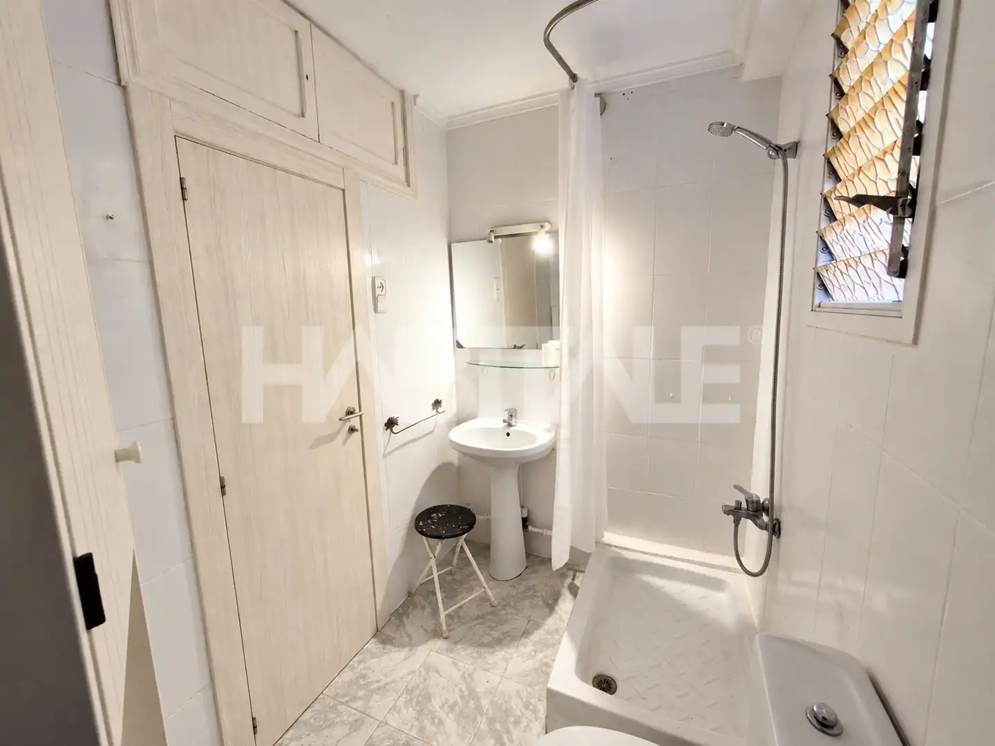 Badezimmer von Wohnung zur Miete in La Saïdia