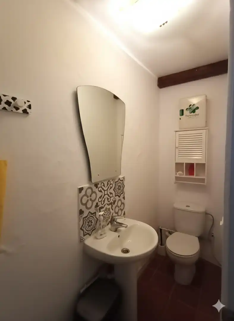 Bathroom of Apartments for sale in Benalmádena