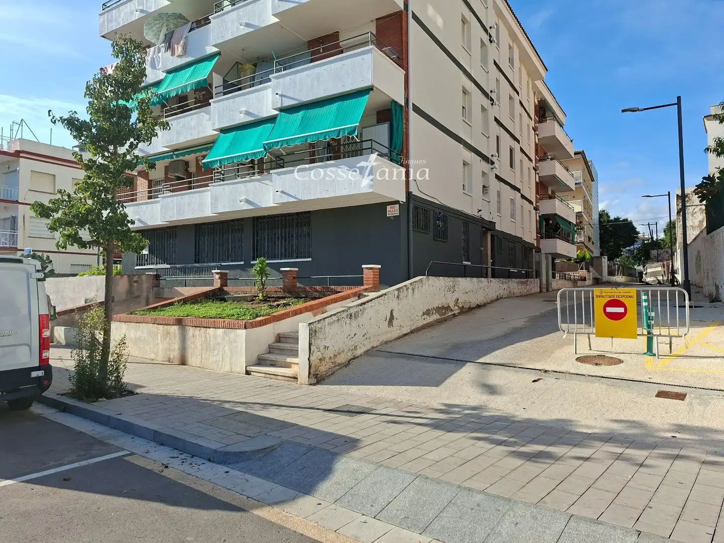 Local comercial en venta en BAIXADOR