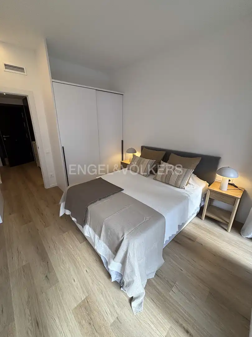 Schlafzimmer von Wohnung zur Miete in Esplugues de Llobregat mit Klimaanlage, Heizung und Parkett