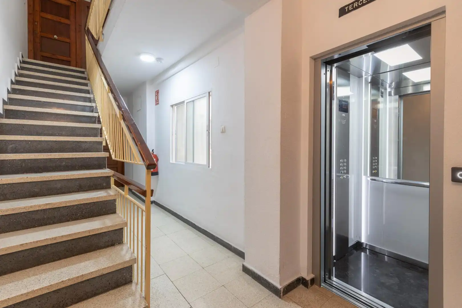 Wohnung zum Verkauf in Granada mit Balkon
