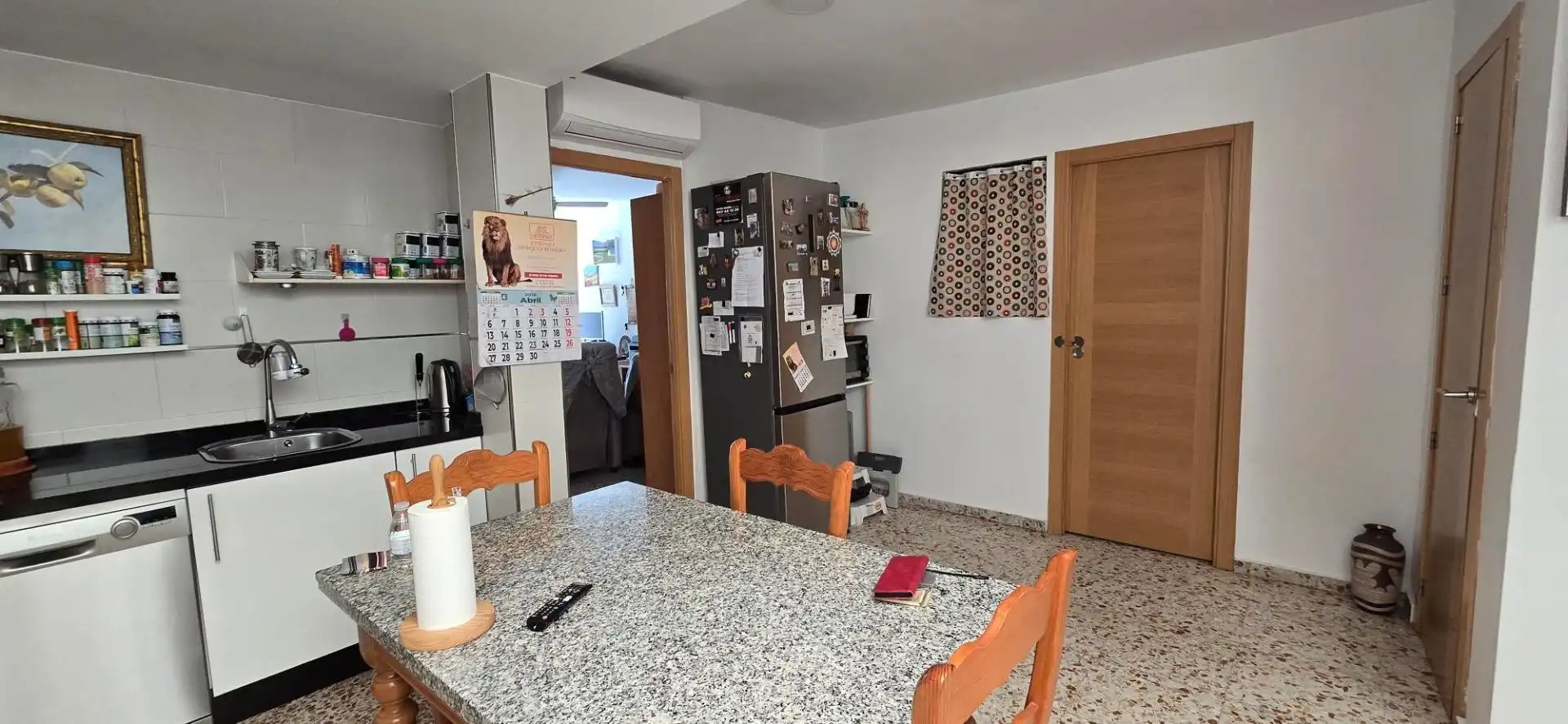 Cuina de Casa o xalet en venda en Córdoba amb Aire condicionat, Terrassa i Balcó