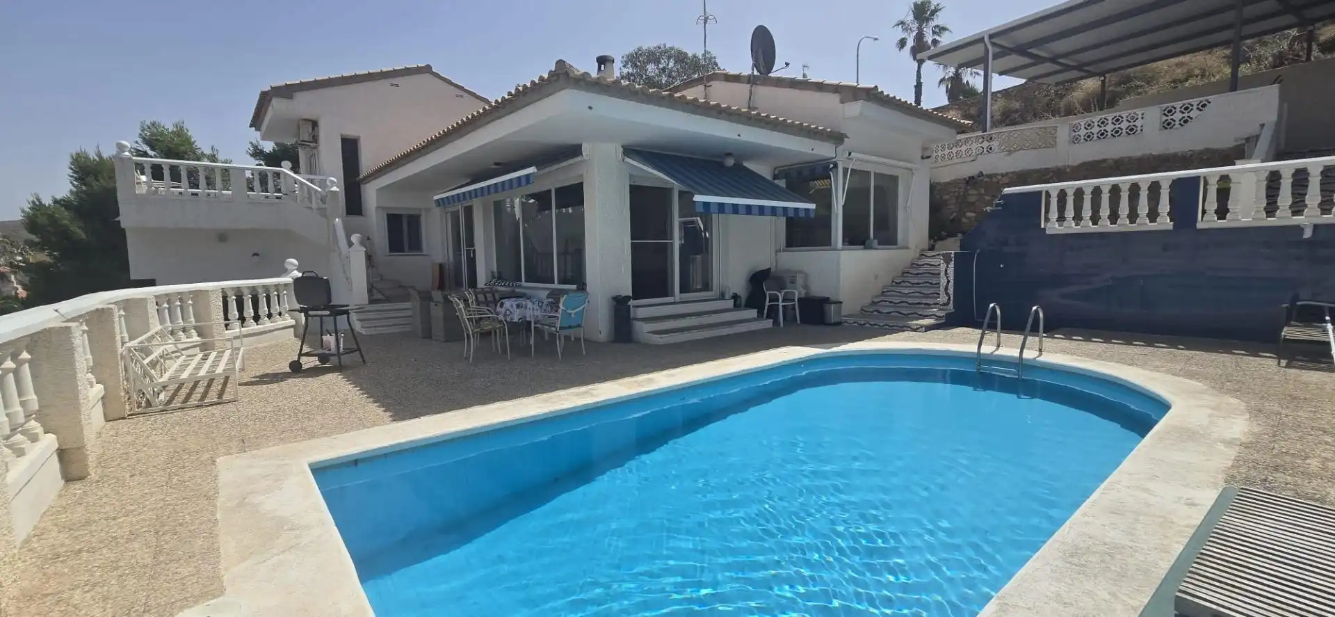 Piscina de Casa o xalet en venda en Cartagena amb Aire condicionat, Calefacció i Jardí privat