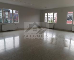 Office to rent in Alisal - San Román, Santander