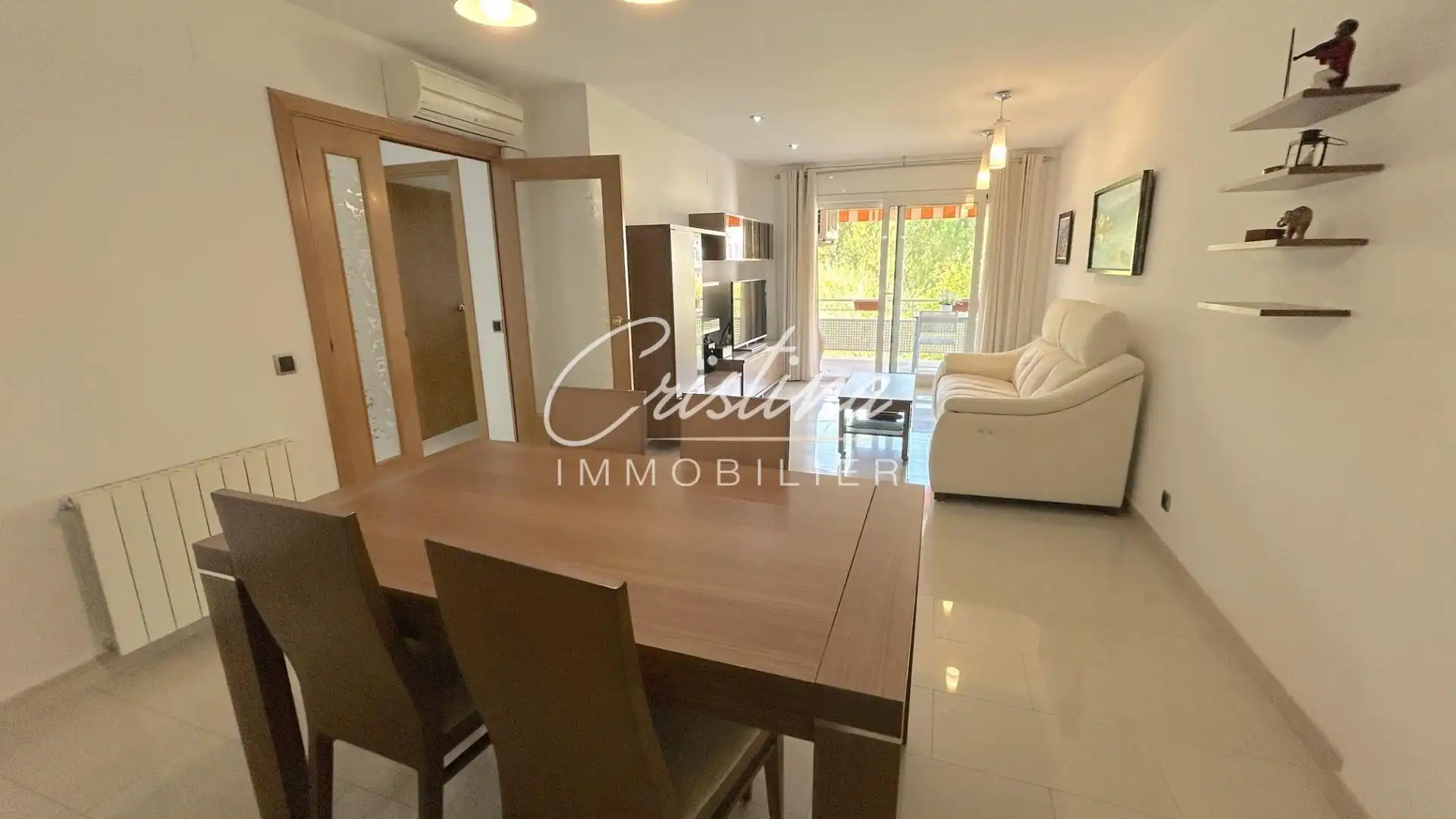 Wohnzimmer von Wohnungen zum Verkauf in Girona mit Heizung, Terrasse und Alarm
