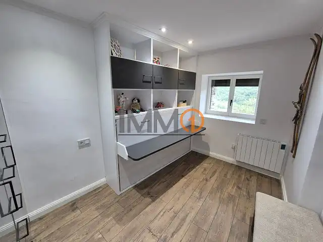 Piso en venta en Montferrer i Castellbò con Calefacción