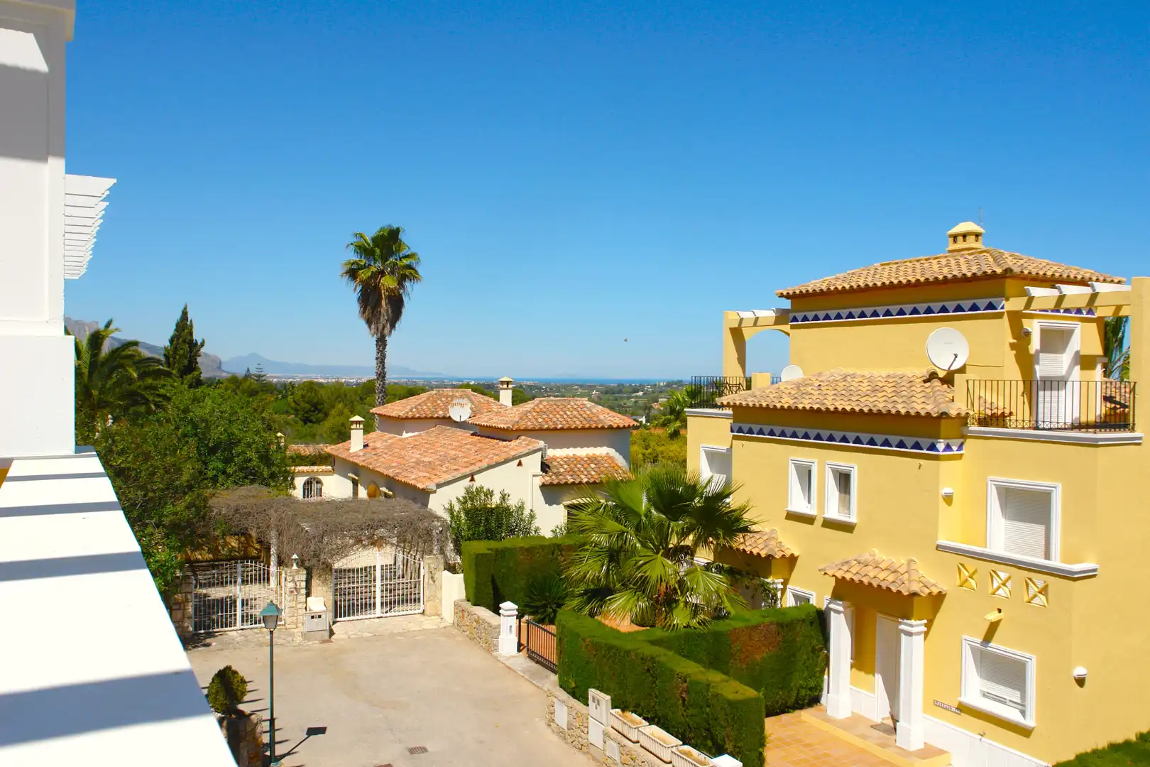 Vista exterior de Apartament en venda en Dénia amb Aire condicionat, Terrassa i Traster