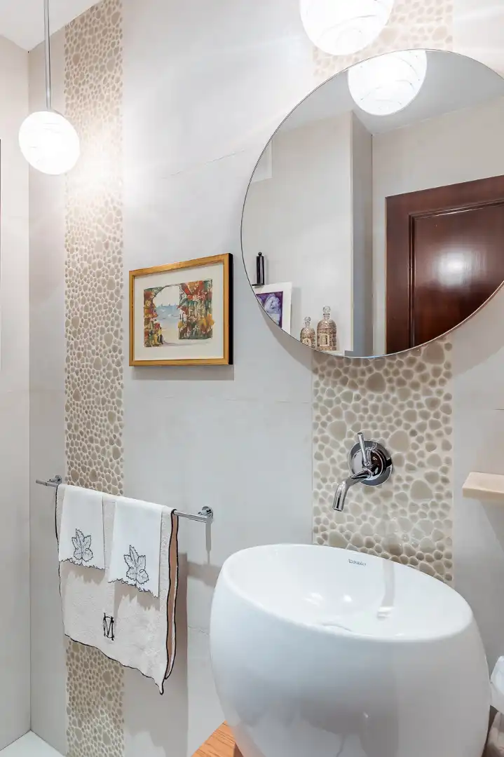 Bathroom of Flat for sale in Madrid  with Air Conditioner, Heating and Terrace
