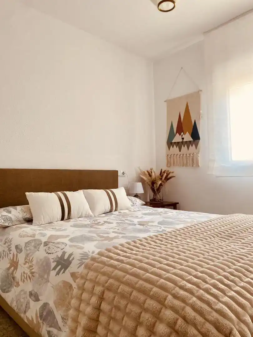 Bedroom of Flat for rent in Torres  with Furnished