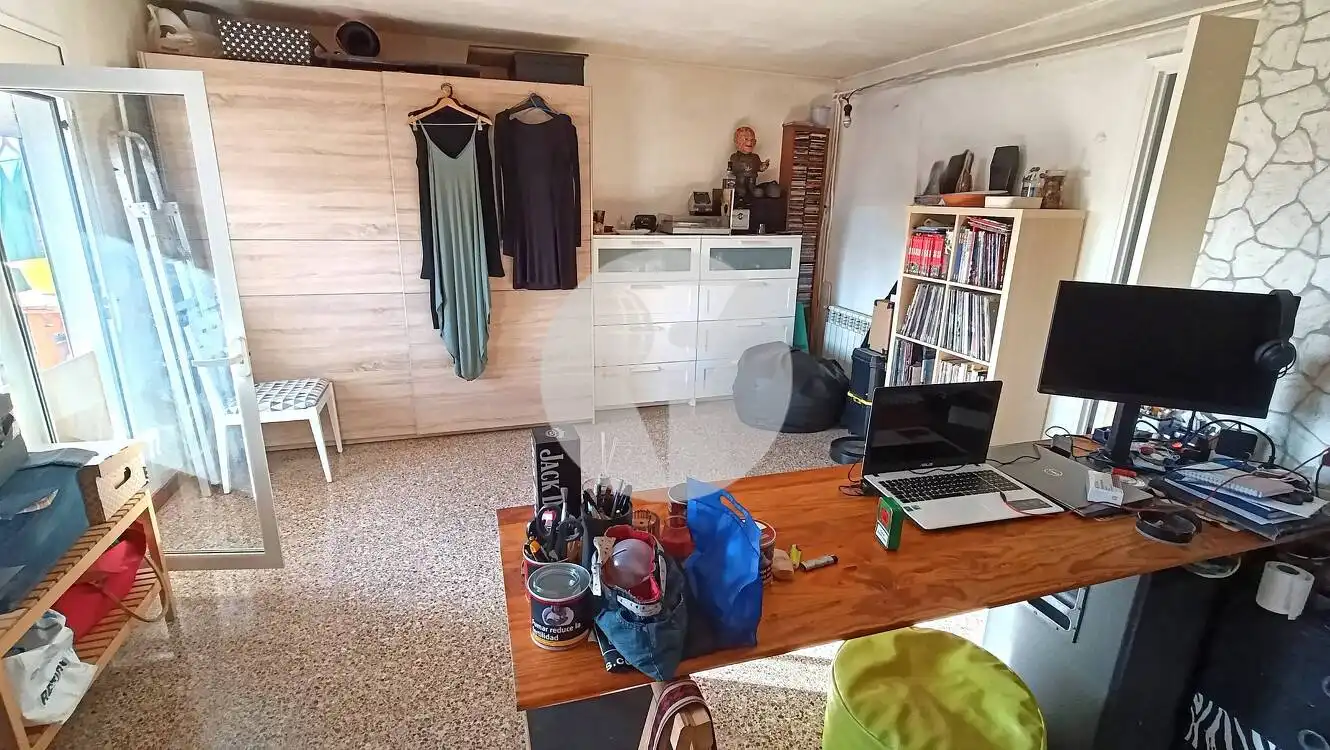 Sala de estar de Ático en venta en Terrassa con Aire acondicionado, Calefacción y Terraza