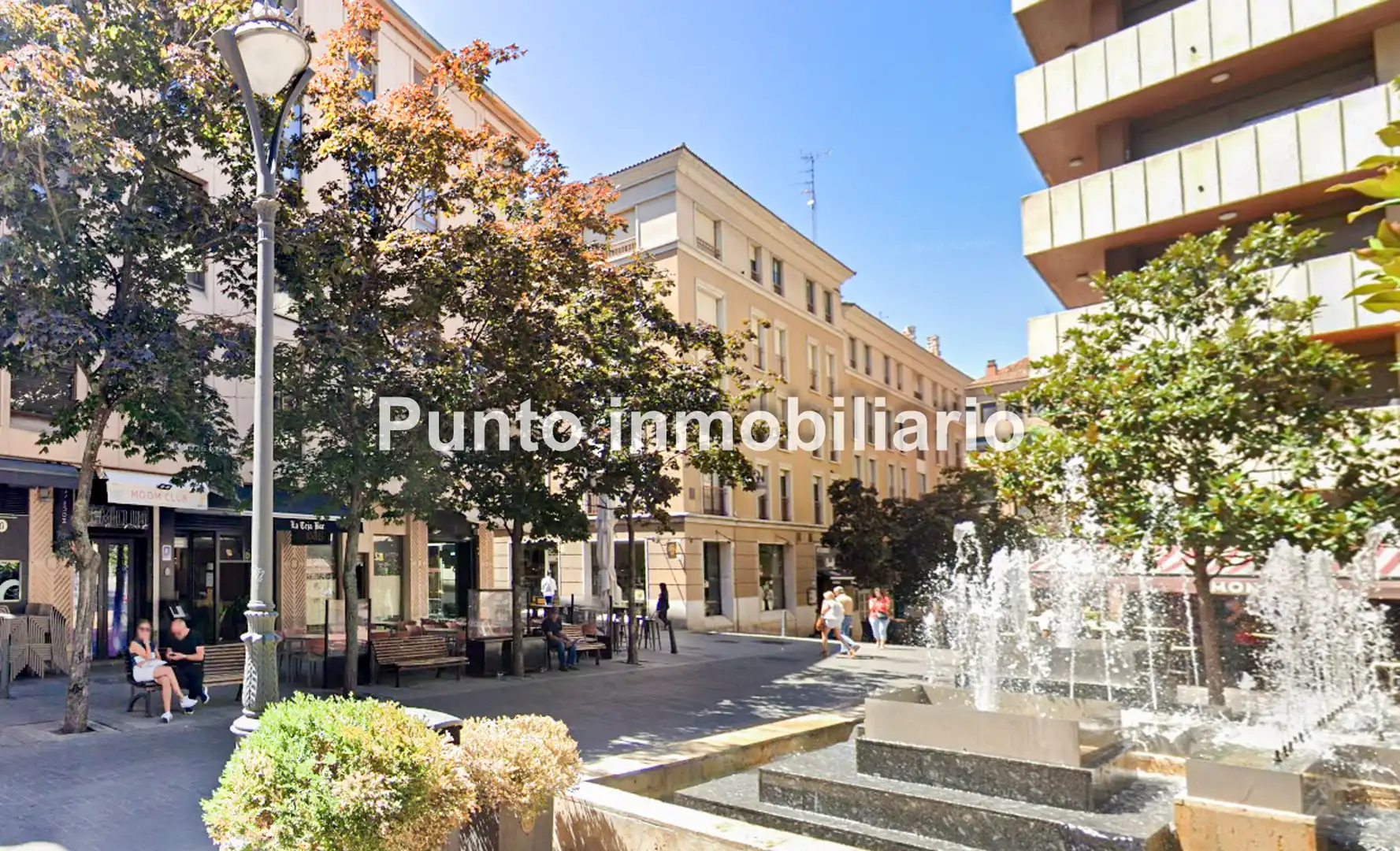 Vista exterior de Piso de alquiler en Valladolid con Aire acondicionado, Calefacción y Parquet