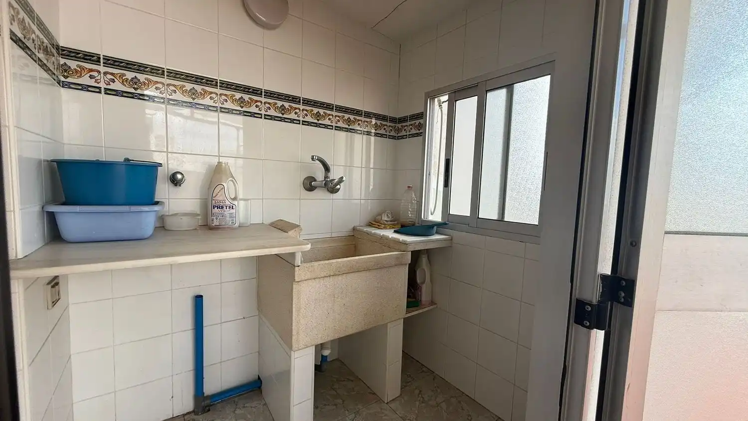 Bany de Casa o xalet en venda en Almazora / Almassora amb Aire condicionat, Terrassa i Traster