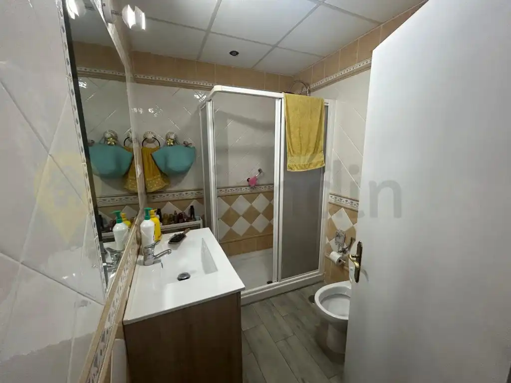Bathroom of Houses for sale in Jerez de la Frontera