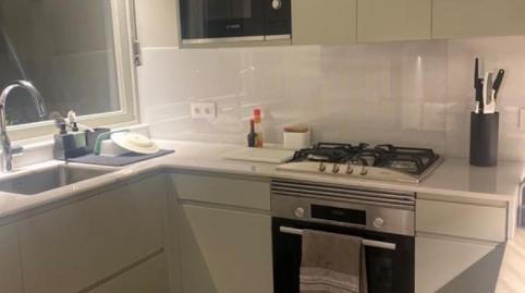 Foto 2 de Apartament per a compartir a Les Tres Torres,  Barcelona Capital