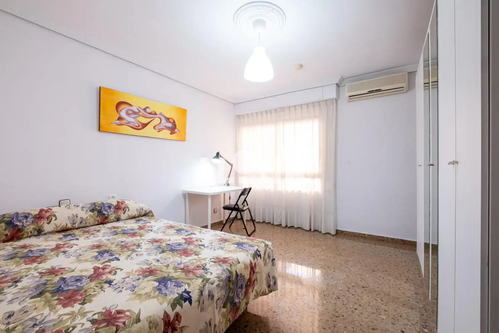 Bedroom of Flat for rent in Moncada  with Air Conditioner, Furnished and Balcony