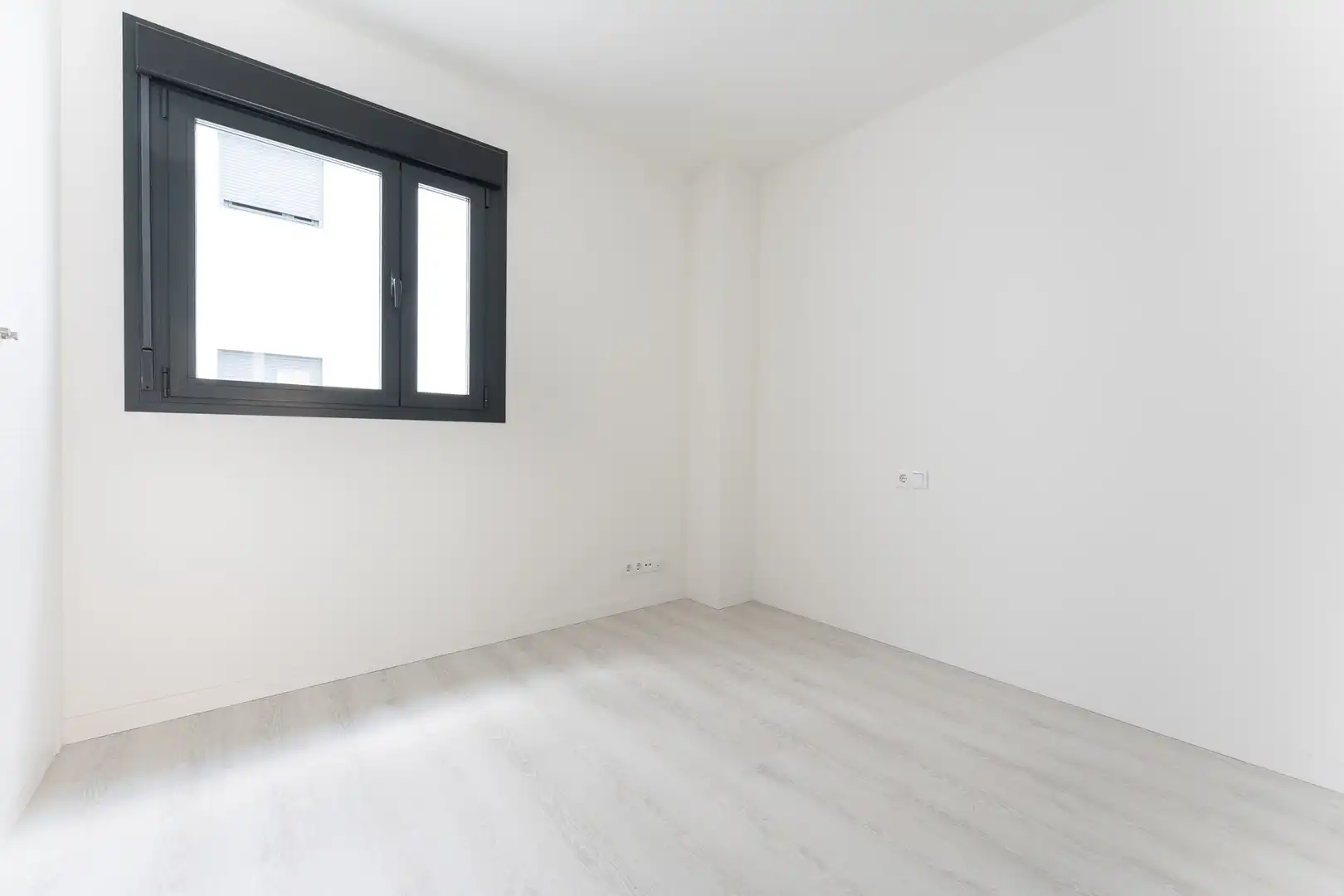 Bedroom of Flat for sale in Málaga  with Parquet flooring, Terrace and Storage room
