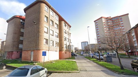 Foto 4 de Piso en venta en Avenida Herrera Oria, Alisal - San Román, Santander