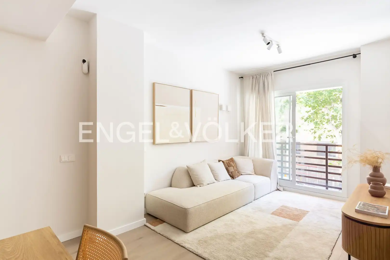 Sala de estar de Piso en venta en Barcelona con Aire acondicionado, Calefacción y Parquet