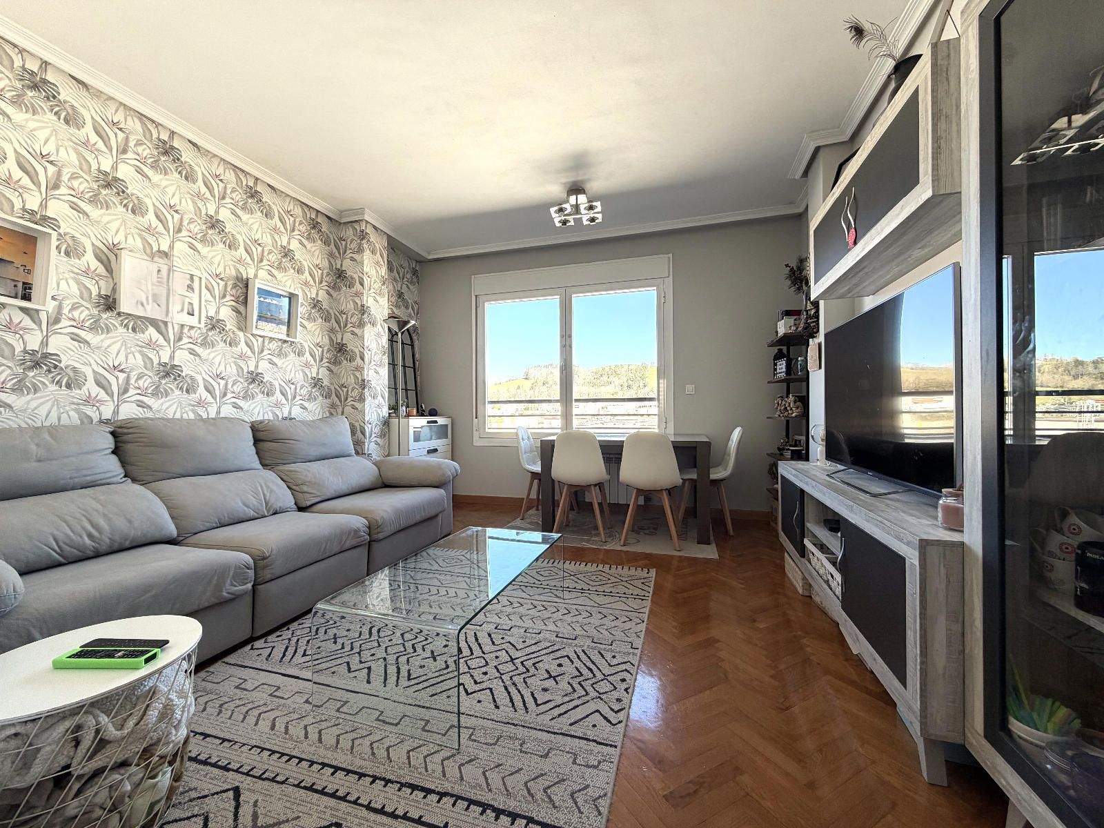 Living room of Flat for sale in Lasarte-Oria  with Heating