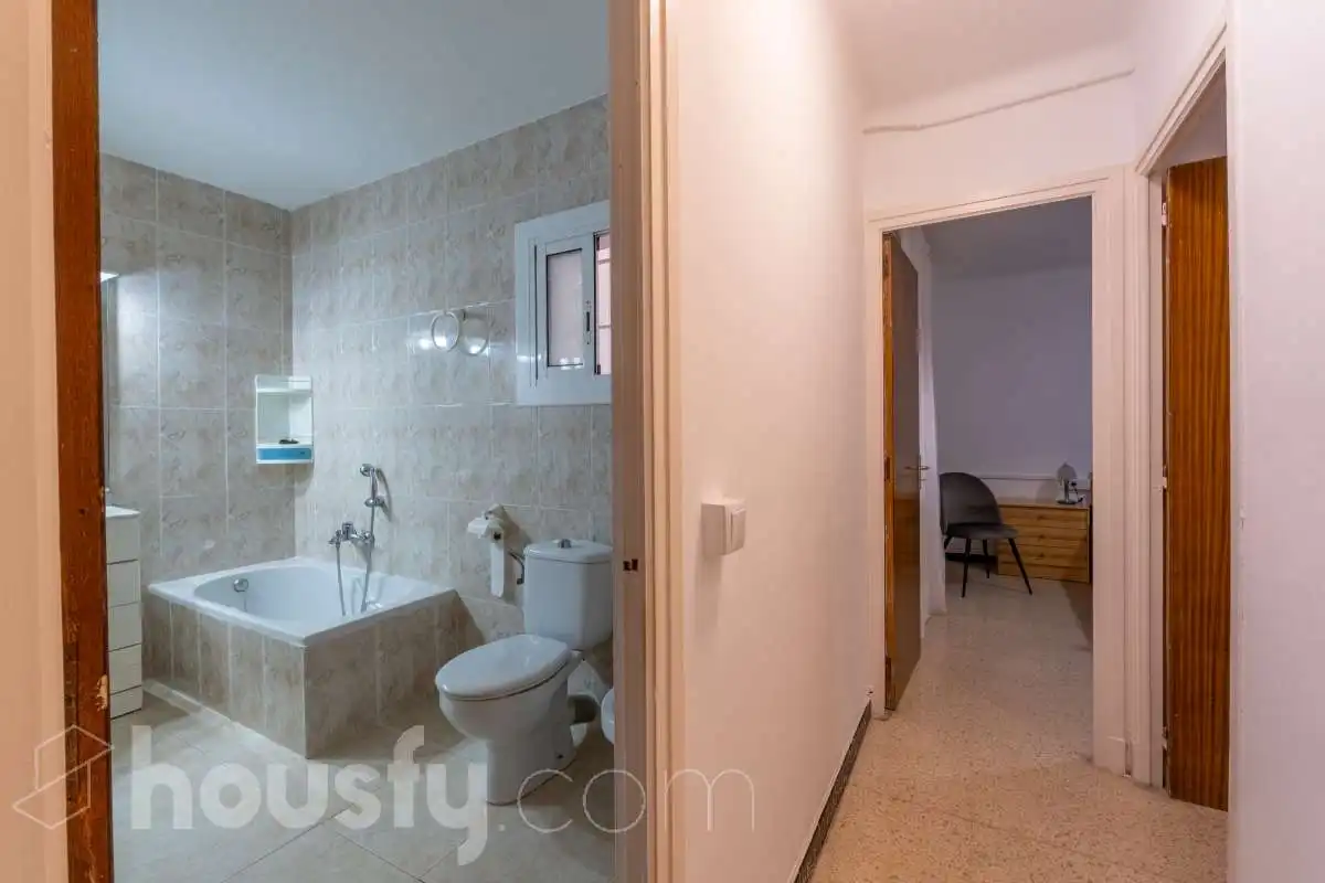 Baño de Piso en venta en Vilanova i la Geltrú con Calefacción, Terraza y Balcón