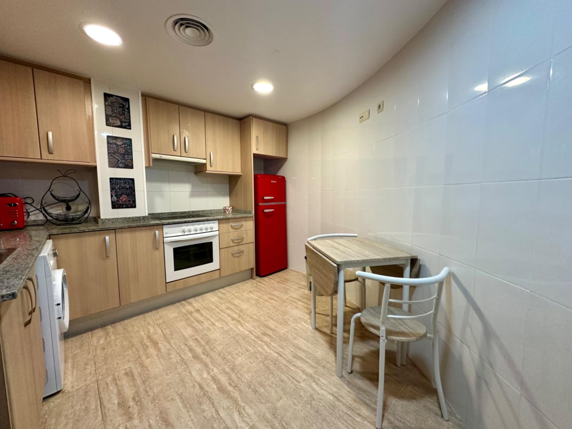 Cuina de Planta baixa en venda en Camarles amb Aire condicionat i Moblat