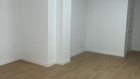 Bedroom of Premises to rent in Alcalá de Henares  with Air Conditioner and Heating
