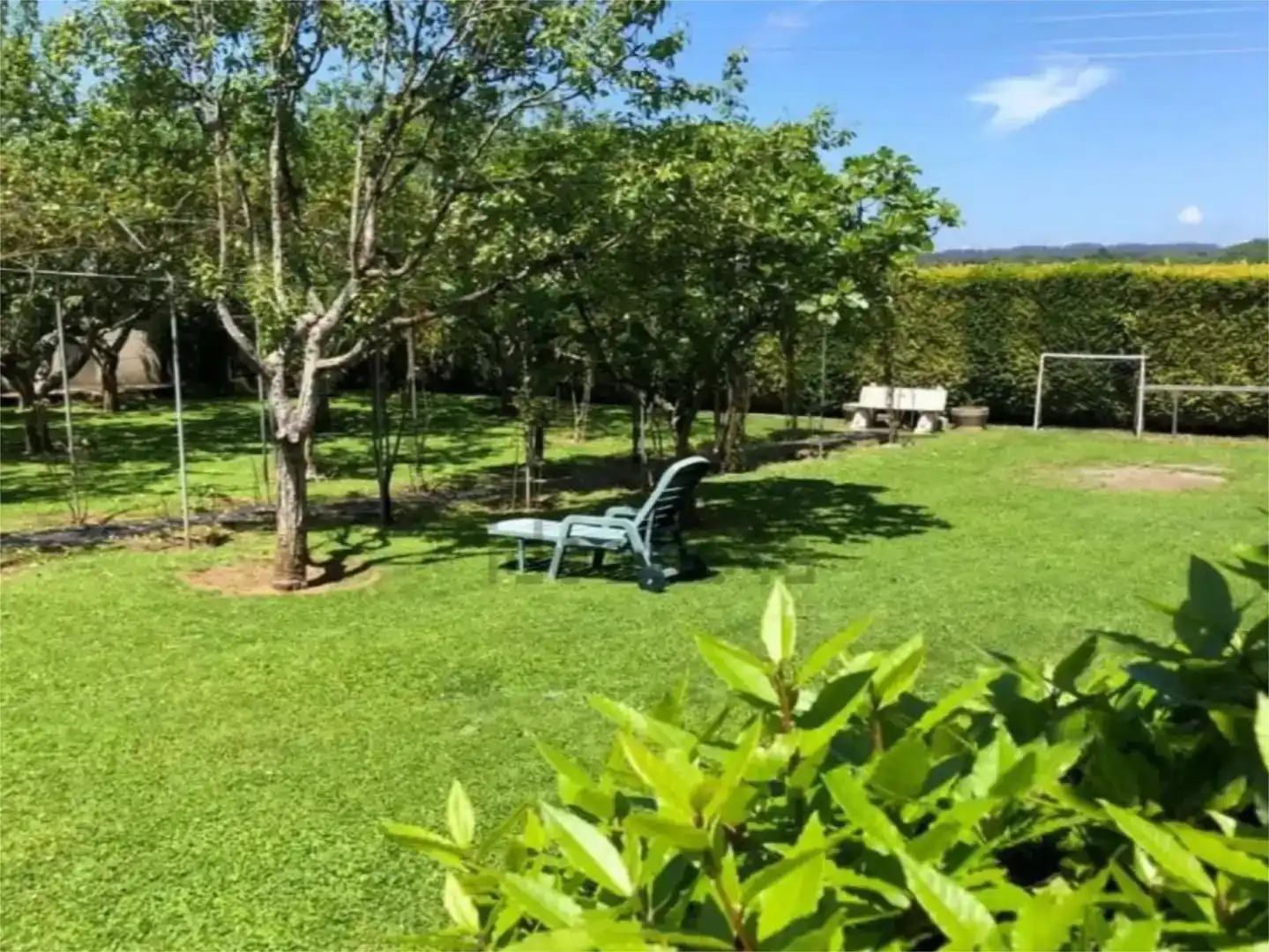 Jardí de Pis en venda en Siero amb Jardí privat, Parquet i Moblat