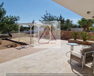 Terrasse von Einfamilien-Reihenhaus miete in Sant Joan de Labritja