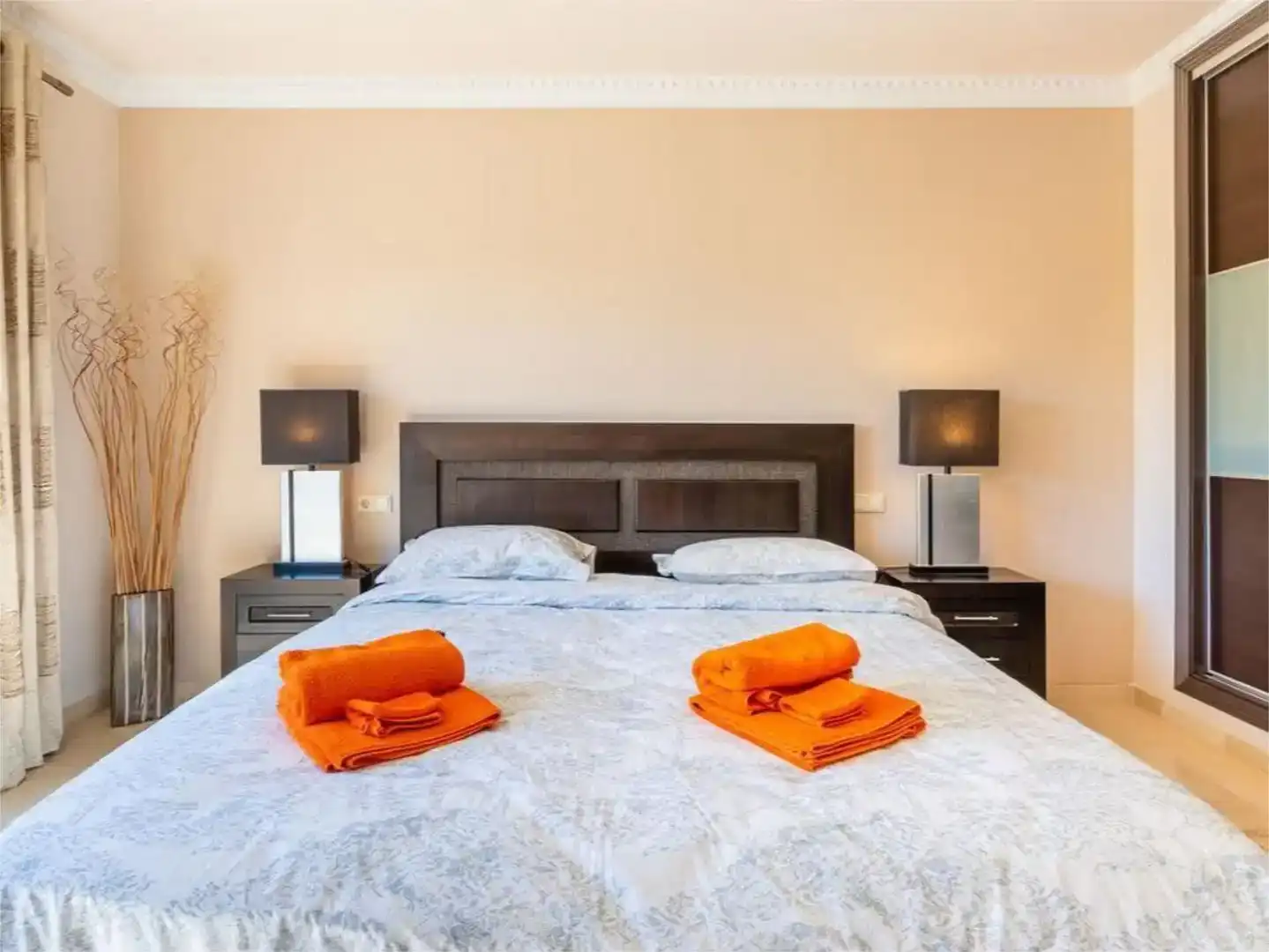 Dormitori de Casa o xalet de lloguer en Mijas amb Aire condicionat, Jardí privat i Piscina