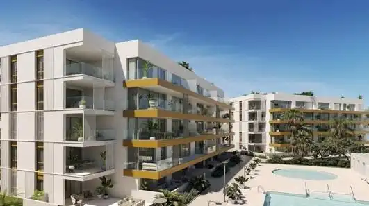 Vista exterior de Pis en venda en Roquetas de Mar amb Jardí privat i Piscina comunitària